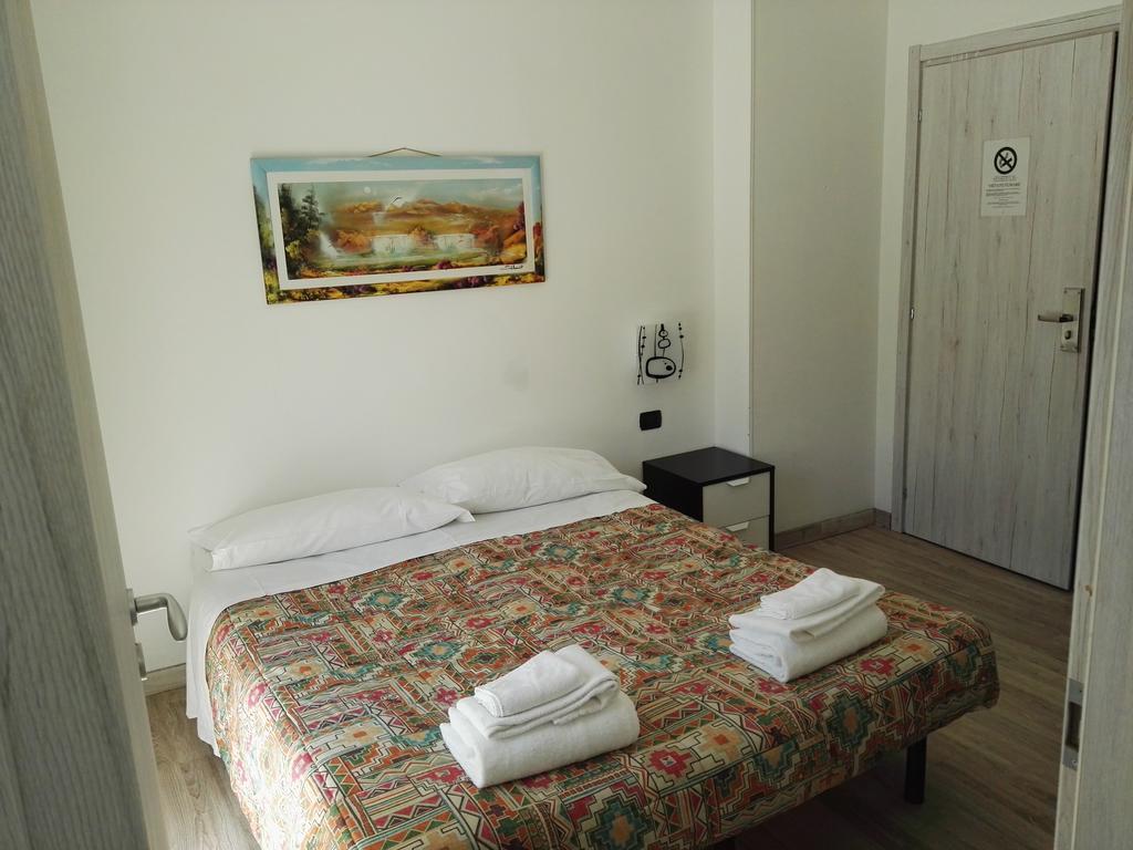 Hotel Paradise Bruzolo المظهر الخارجي الصورة